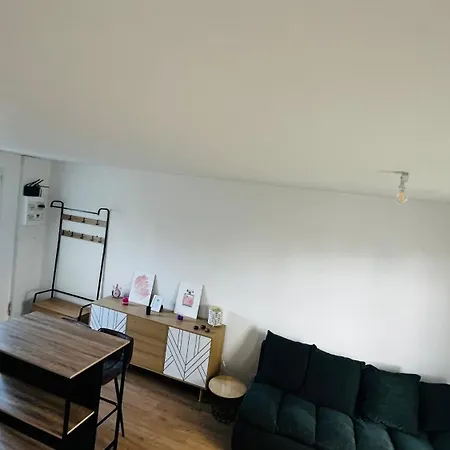 La Chapelle Apartment